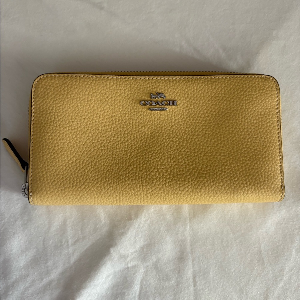 Coach Soft Yellow Leather Zip Wallet